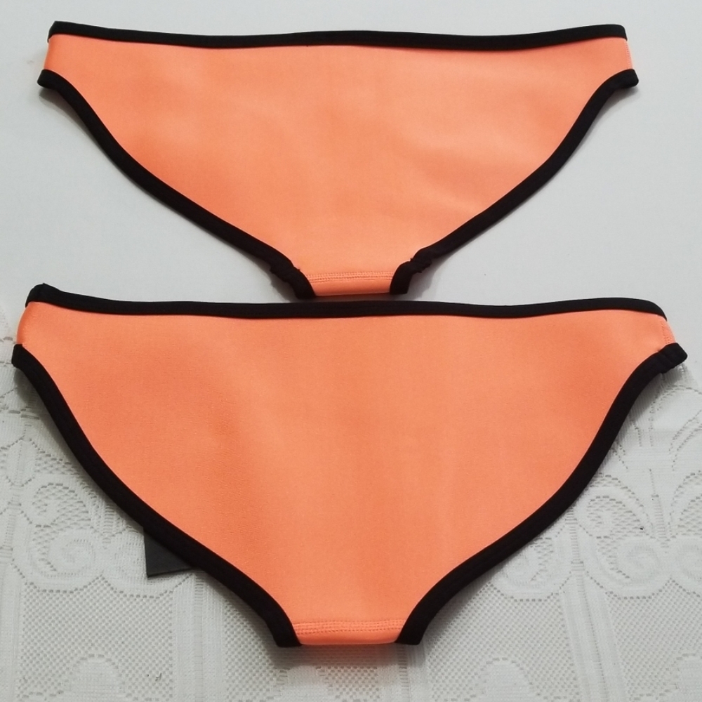 59B Triangl orange/black bottoms, various sizes - Picture 4 of 7